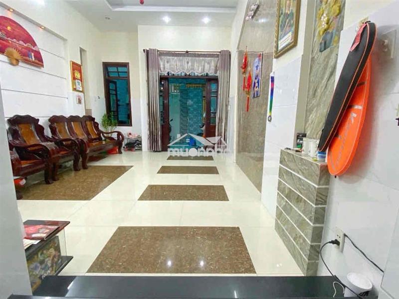 Chỉ 5 tỷ x có ngay căn nhà 3 tầng đinh tiên hoàng - dt khủng 106m2