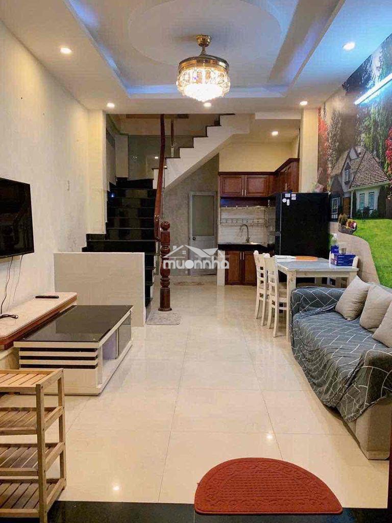 Nhà nc mới đẹp full nội thất tr 2 lầu 2pn 3vs cao thắng p2 q3