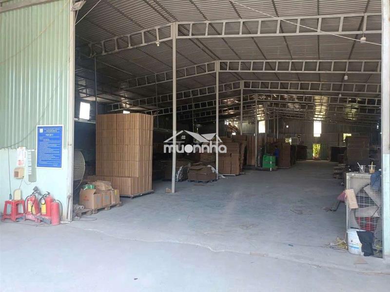 Xưởng tân uyên 1100m/35tr có 3 pha sx