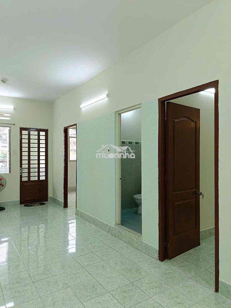 Q 10 BÁN C/C NGUYỄN KIM SỔ HỒNG 49M2 2 PN  GIÁ 2 TỶ 7 - 2