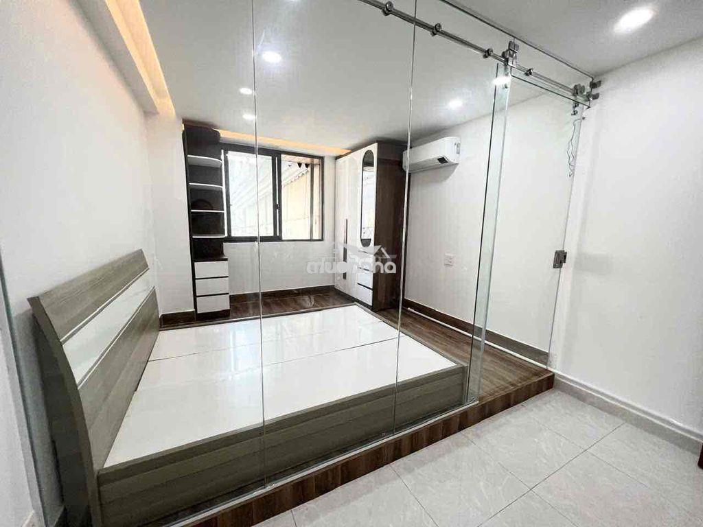 Siêu phẩm 1pn tách bếp cửa sổ nhà siêu đẹp thang máy hầm xe chỉ 6tr5 - 2