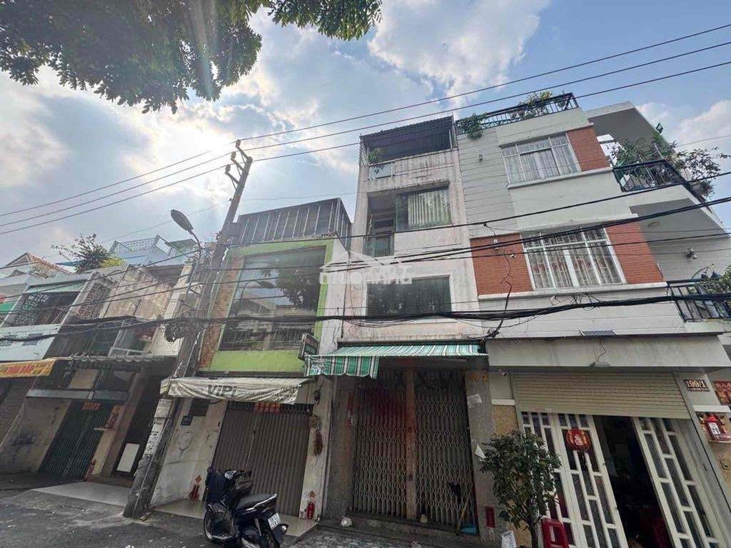 Nhà gần mặt tiền hậu giang hxt né nhau diện tích  gần 50m2 - 4