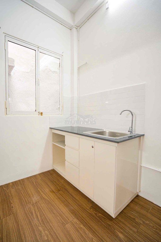 Duplex full nội thất ngay trung tâm q1