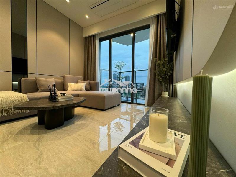 Cần chho thuê ch privia: 1pn+1, 1wc , giá 9tr, ở liền