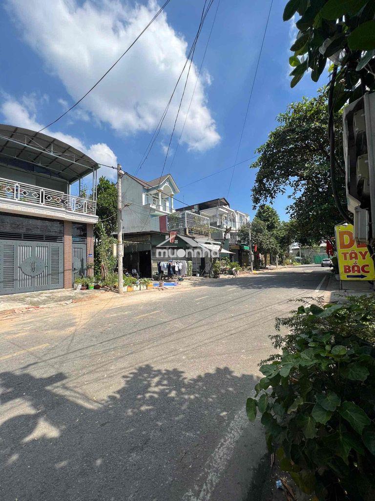 Cần bán căn nhà 1 trệt 2 lầu tại kdc vietsing dt 100m2 full thổ cư - 4