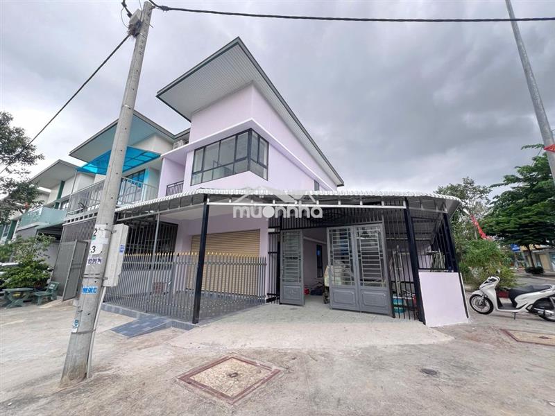 Cho thuê căn góc kđt oasis, 2pn, 2wc, sân đỗ xe hơi, nhà mới 100%