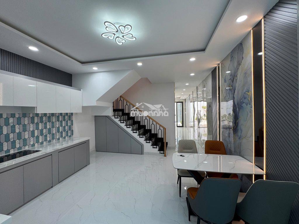 Nhà 1 trệt 1 lầu 100m2 mới 99% hẻm vf3- 3 pn full nội thất cao cấp  - 3