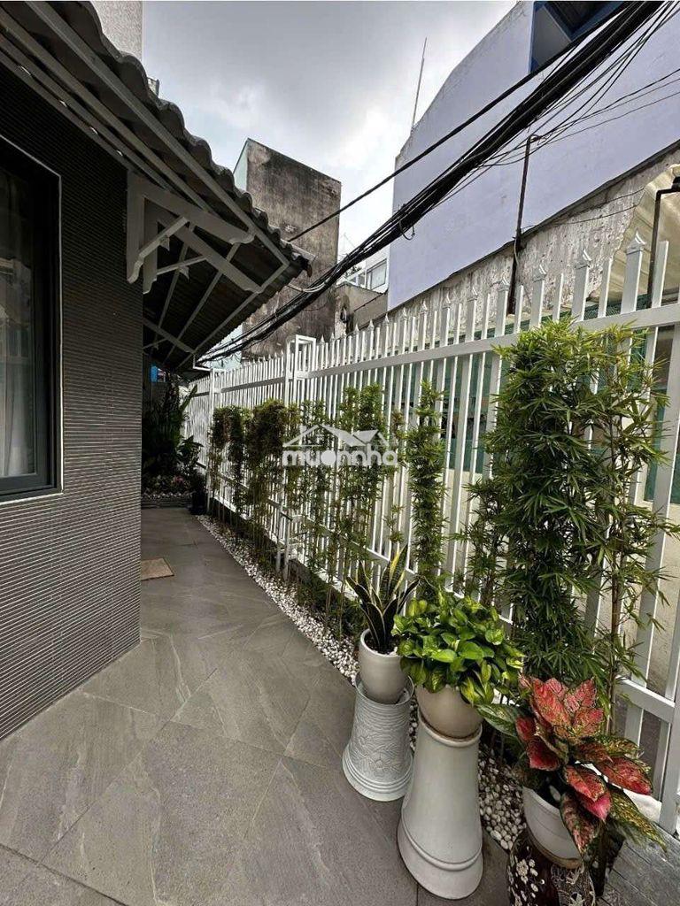 Cho thuê nhà đầy đủ nội thất ông ích khiêm p14 quận 11. - 2