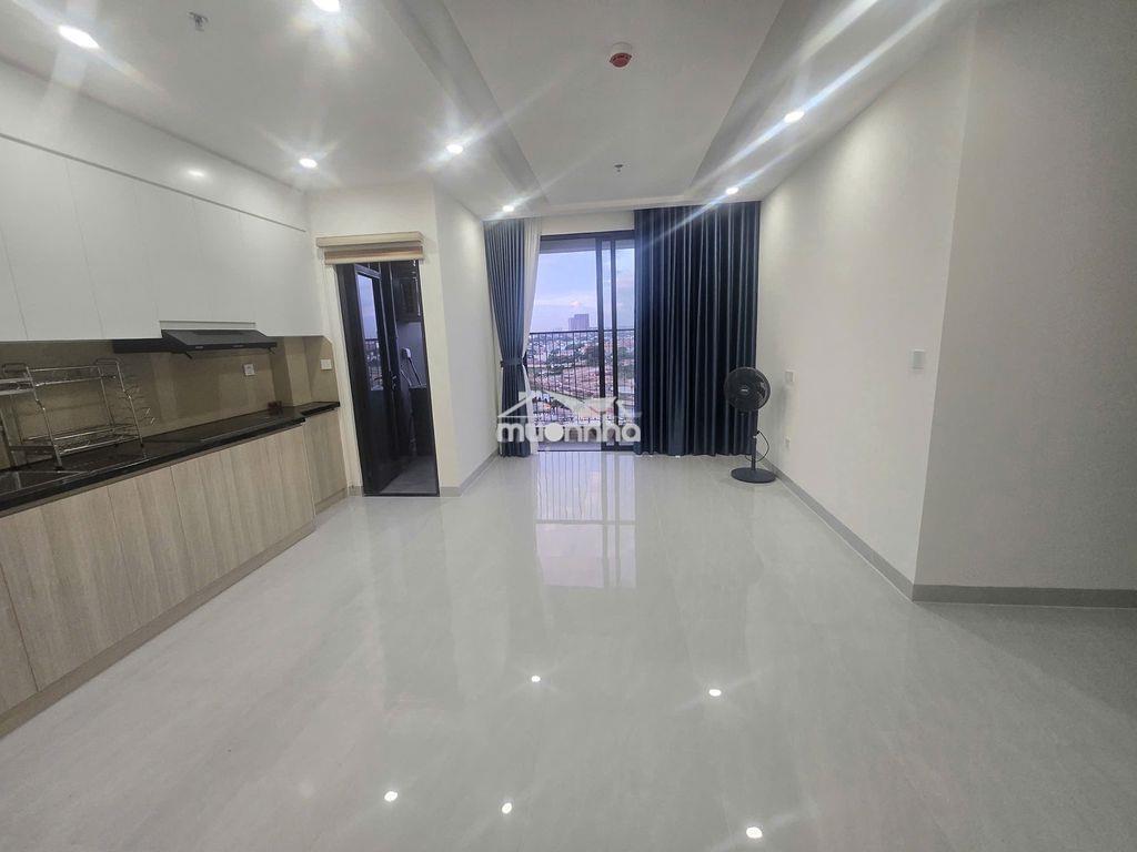 Cho thuê 1pn 47m2 nhà trống có rèm 5tr a&t sky garden  - 3