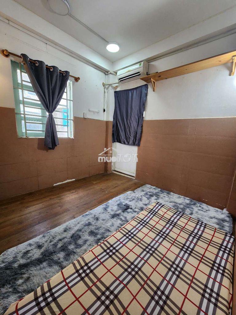 Phòng tầng trệt gẩn cầu nguyễn tri phương, q8 - 3