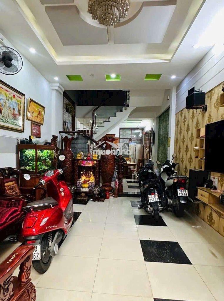 Hoàng bật đạt p15 tân bình 60m2 - hẻm  5m - 4 tầng btct  nhỉnh 7 tỷ - 3