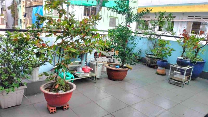 Nhà 1 sẹc trung tâm q6- 70m2- 4 tầng- ngay chợ minh phụng.