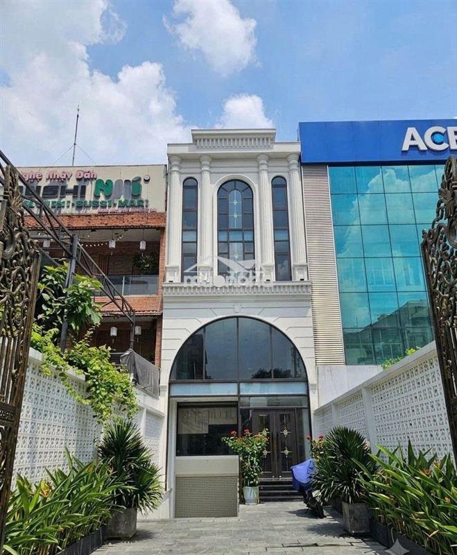 Cho thuê tòa văn phòng mới hoàn công mặt tiền trần não quận 2