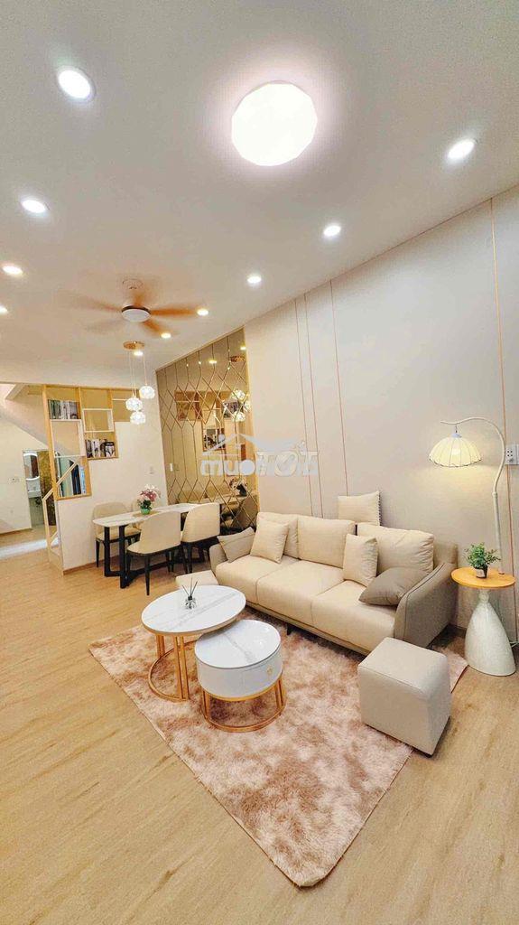 Nhà đẹp cạnh mt nguyễn duy dương quận 10 33m2 2 tầng full nội thất - 3