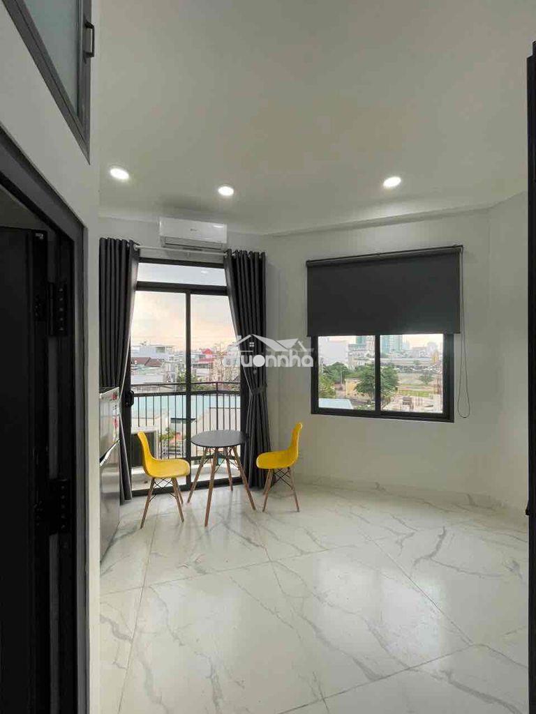 Phòng full nội thất ban công cửa sổ thoáng mát ngay trạm mêtro - 2