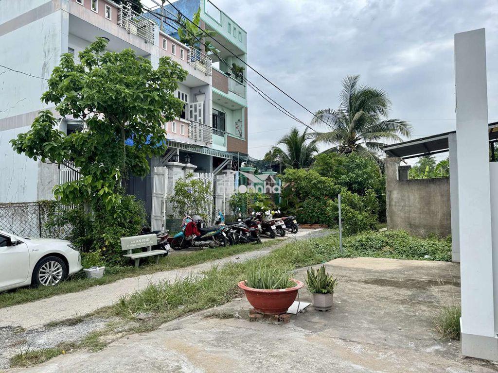 Hẻm xe tải, đối diện chợ bình chánh. - 3