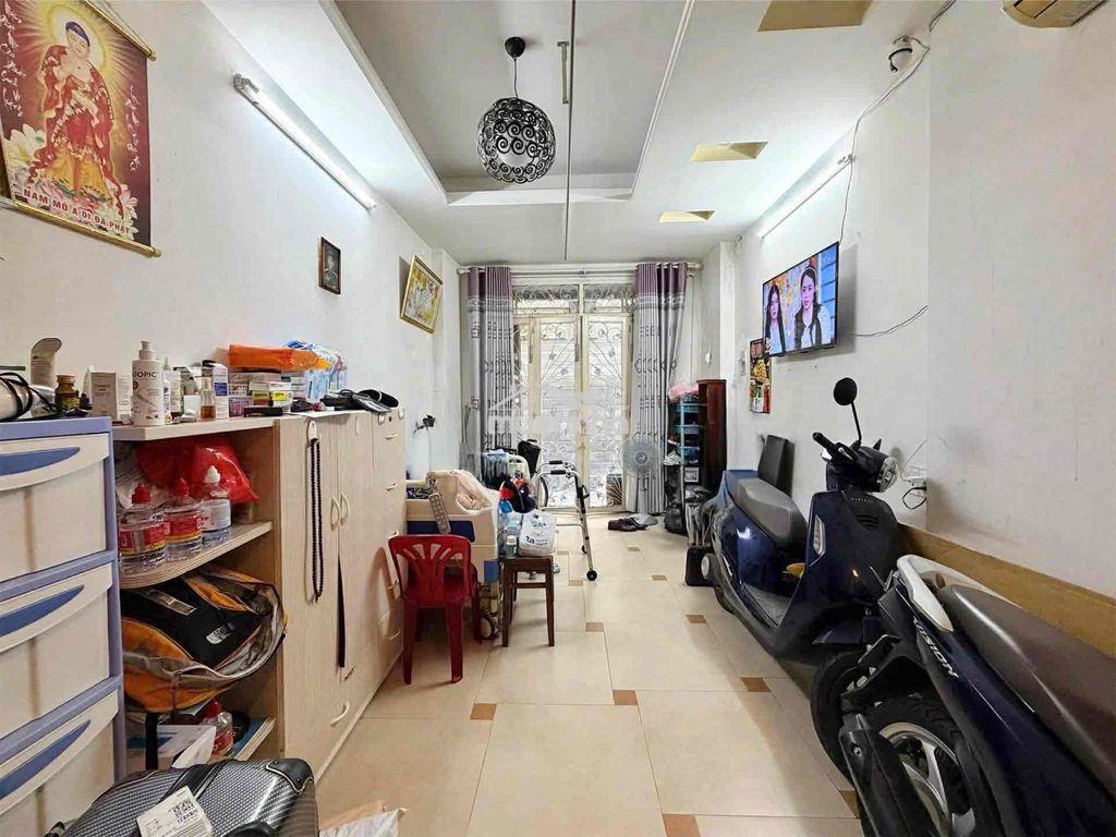 Hiếm-gần 20m ra hẻm xe tải - nhà 4 tầng chủ xây ở rất chắc chắn - 3