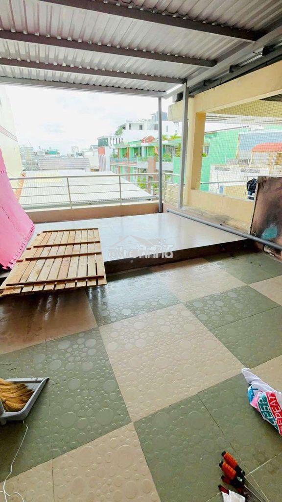 Nhà đúc 3 tấm 3 phòng ngủ đang làm mới đẹp hơn - 4
