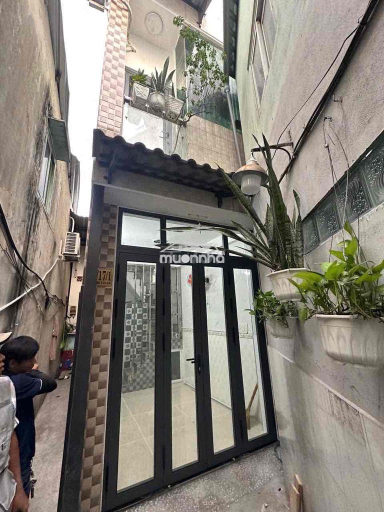 Nhà đẹp cần bán đường đoàn văn bơ f14q4