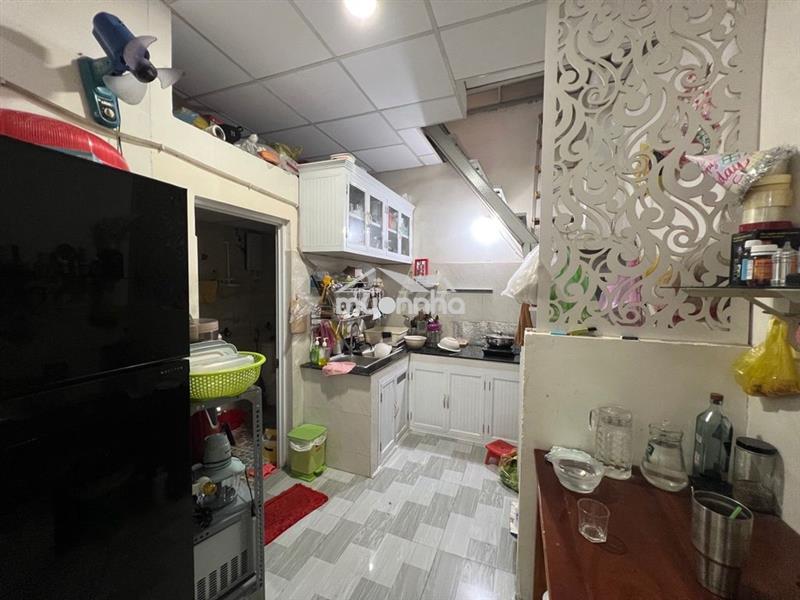 Bán chung cư quận 5, 50m2 chỉ 2,6 tỷ