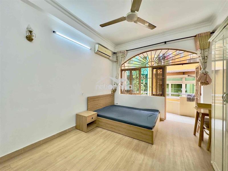 Phòng cho thuê ngay trung tâm q5, gần trường đh và các bv