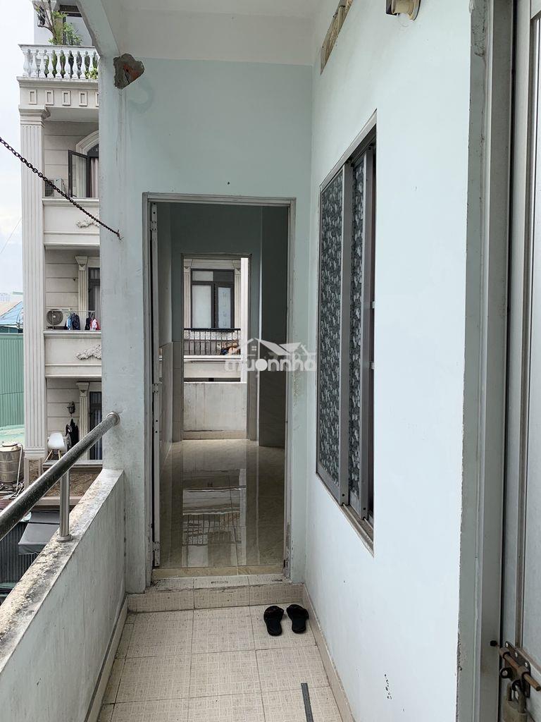 Phòng trọ 20m2 đương nguyễn giản thanh, q . 10