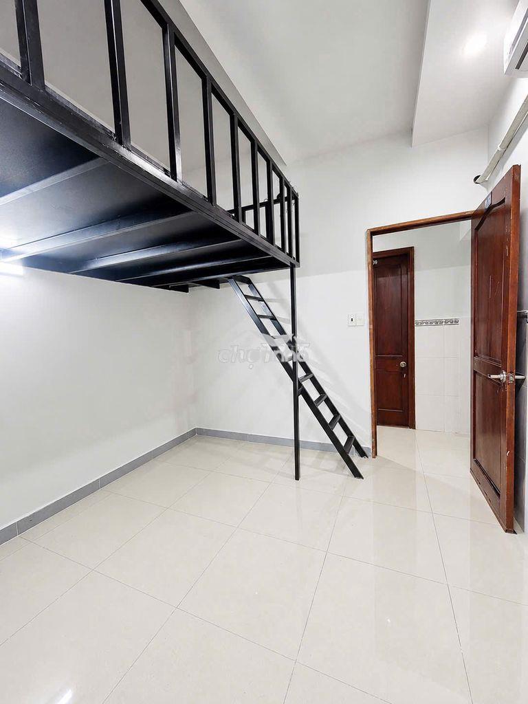 Chính chủ y hình phòng mới sạch sẽ, full nội thất, thoáng sáng, 3.7tr - 2