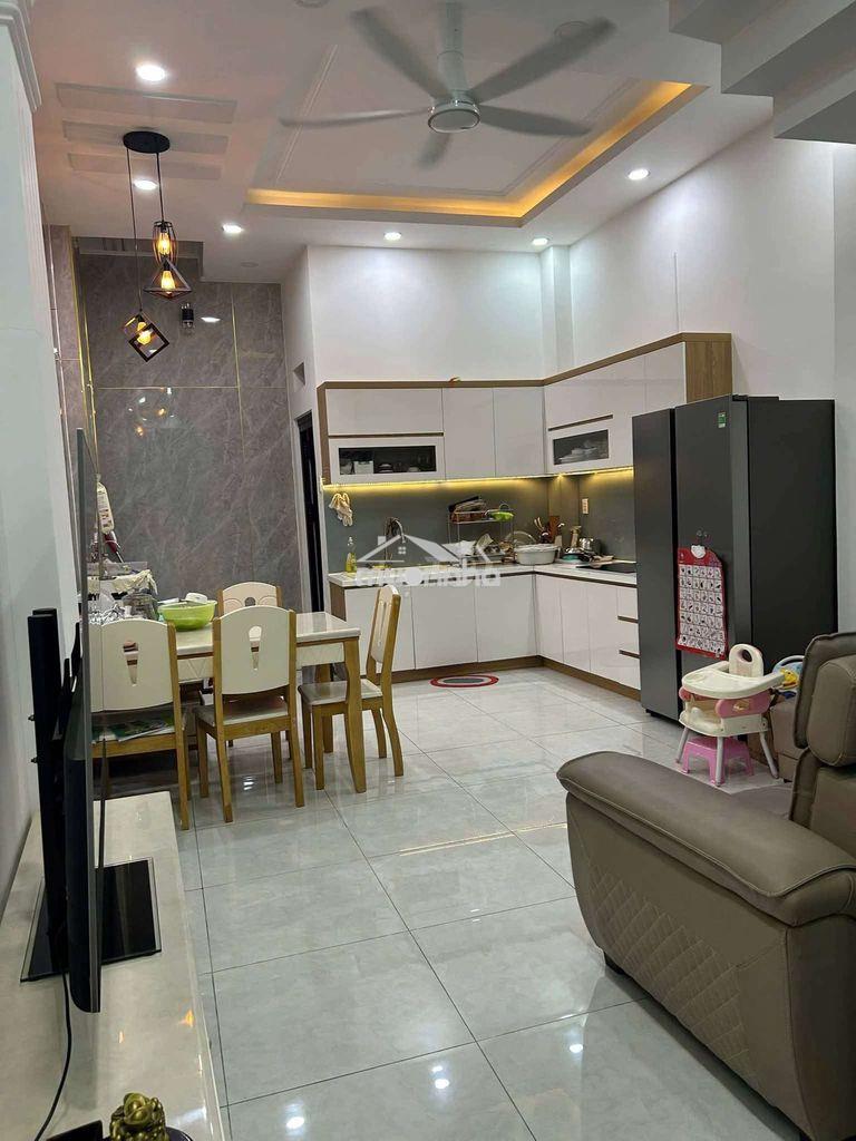 Nhà đẹp full nội thất 4 x 14 có 4pn 5wc sân thượng - 3
