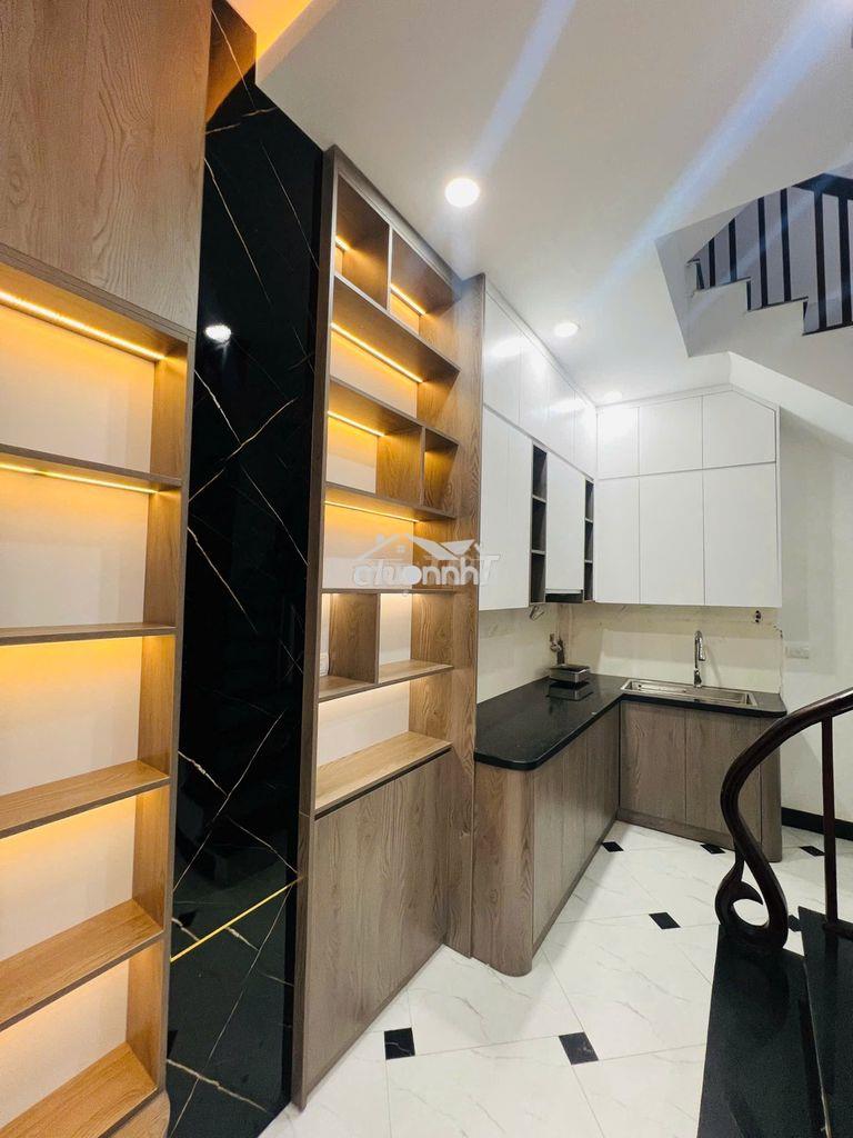 Cho thuê nhà giáp nhị - giải phóng - 6 tầng 3 ngủ mới tinh - ở ngay  - 4