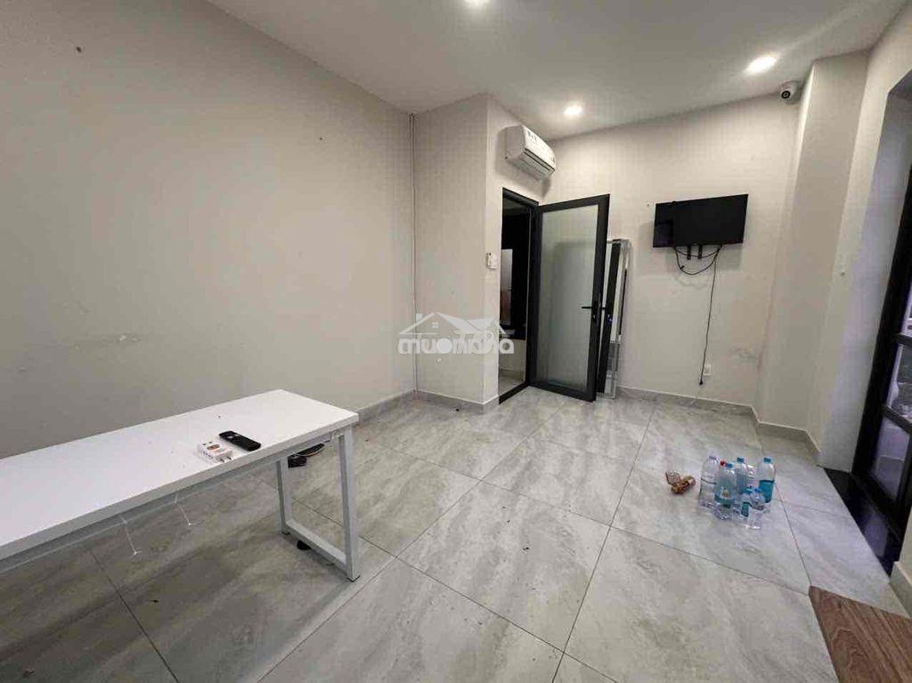 Cho thuê văn phòng cityland, có 2 phòng, có thang máy - 2