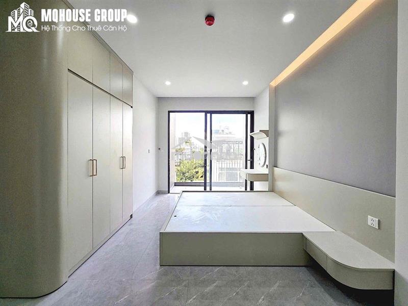 Căn hộ 1 phòng ngủ ban công full nội thất ngay cầu công, trường sa
