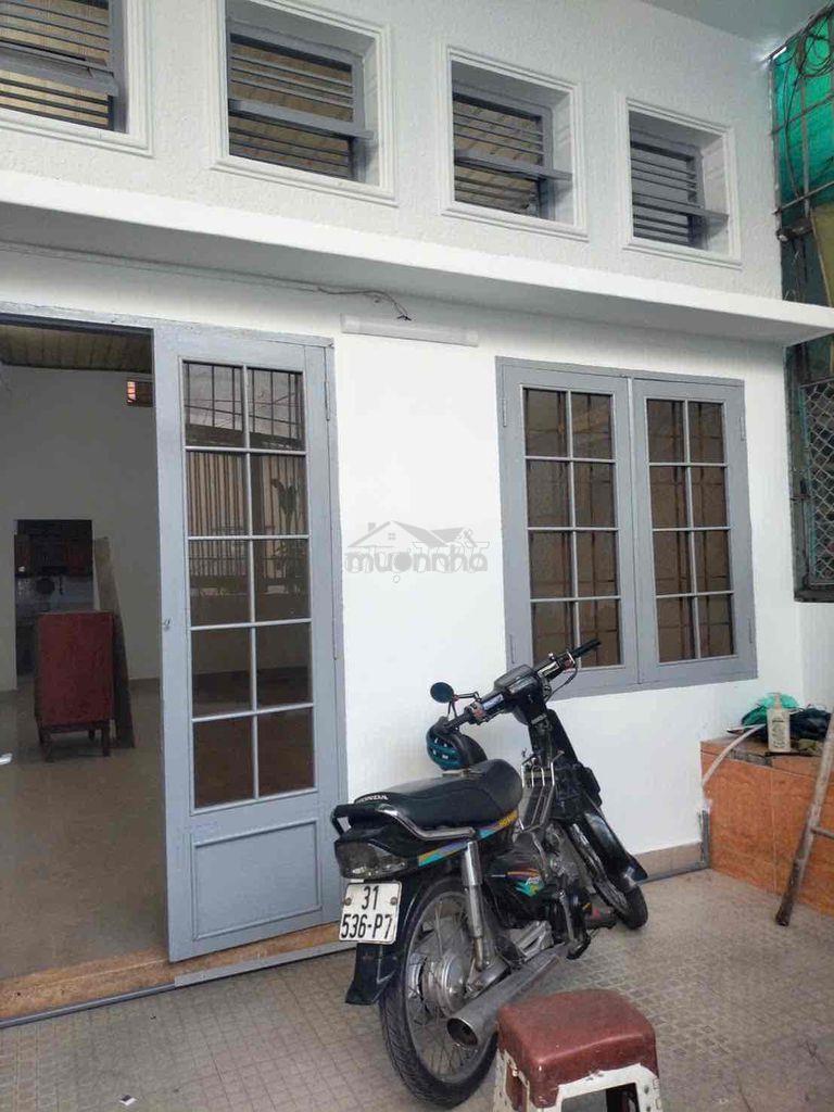 Cho thuê nhà hẻm dht 32. 4m x 16m. lửng. 1pn. giá 6 triệu - 4