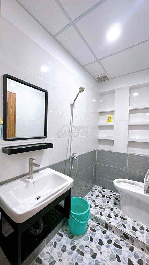 Căn góc sát mt khánh hội ko lg-qh, dt: 3,5m x 13m, 46m2, giá 4,450 tỷ - 3
