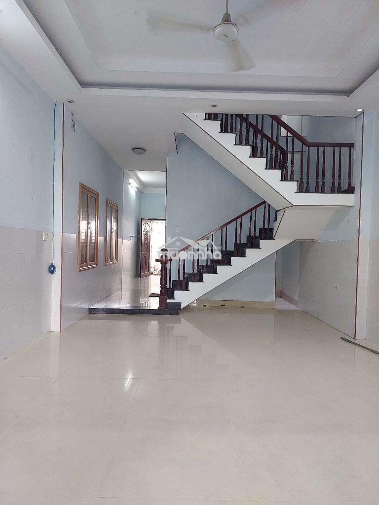 Cho thuê nhà 5×25 - bà điểm. giá: 10 triệu