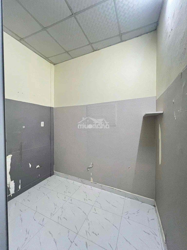 Cho thuê nhà nguyên căn hẻm 1283 htp quận 7 - 2