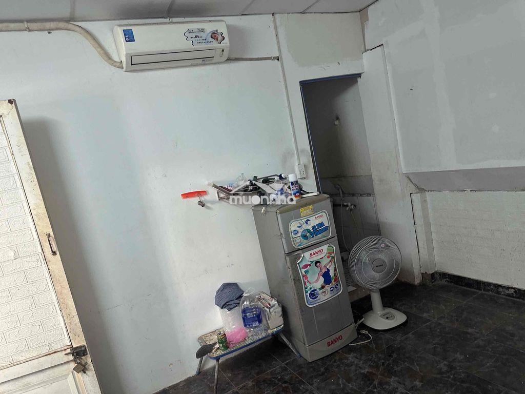 Cho thuê phòng trọ có máy lạnh máy giặt chỗ để xe - 2