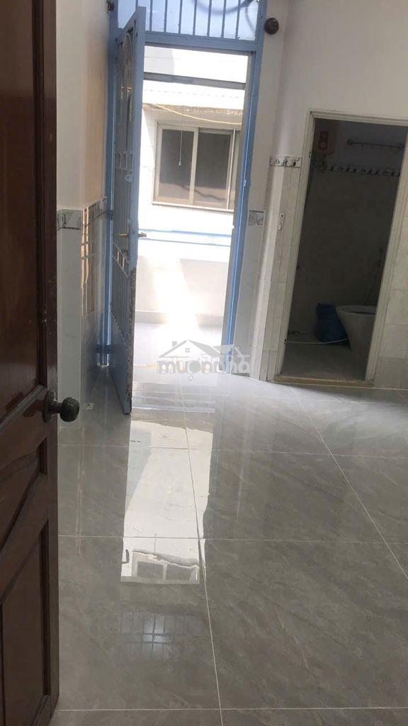 Bán nhà vĩnh viễn,q10,cách mặt tiền 10m, hẻm 3m thông, 30m2 giá 6.2 tỷ - 2