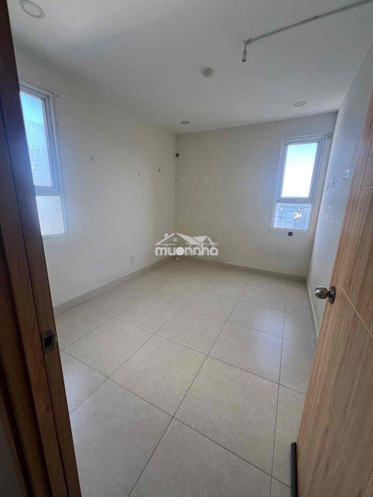 Cho thuê phòng trống căn hộ 79m drh - 2