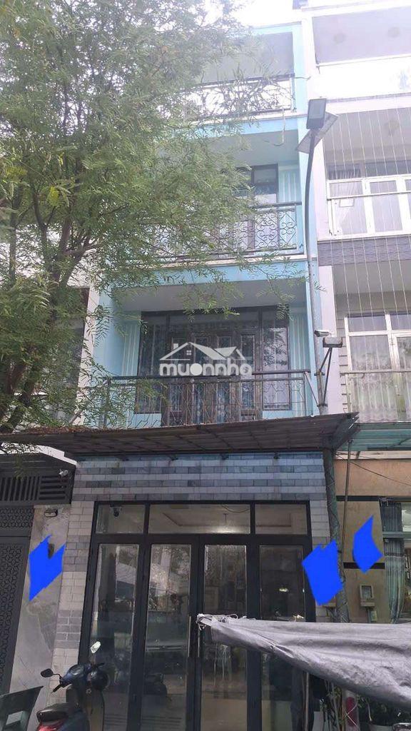 👉Bán gấp nhà 1trệt 3lầu 4pn 4wc 1bếp.dt 4x17 sổ hoàn công