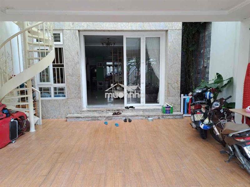 Cho thuê nhà diện tích lớn lạc long quân q11