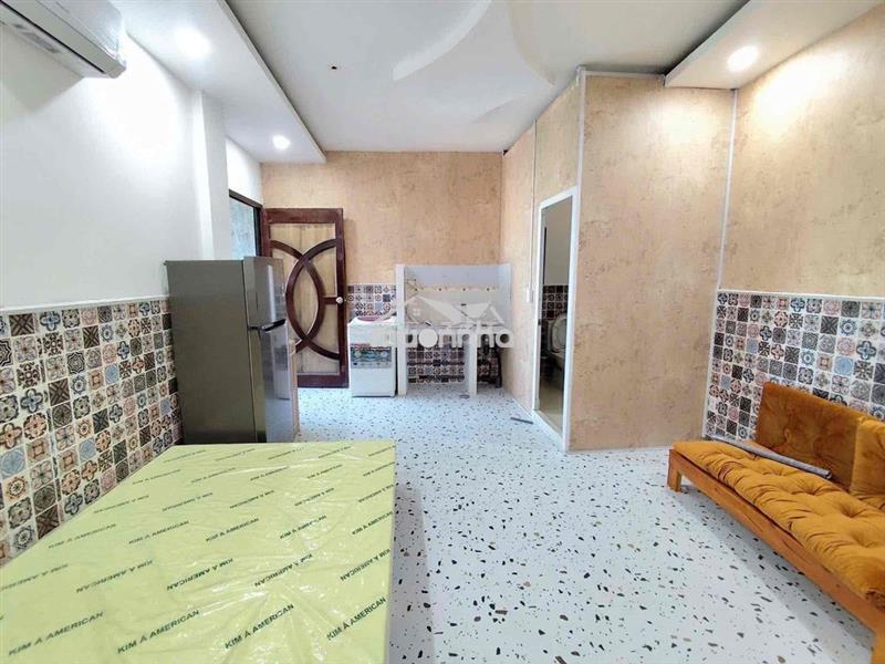 Cho thuê căn hộ mới có thang máy nằm ngay đường phạm văn thuận