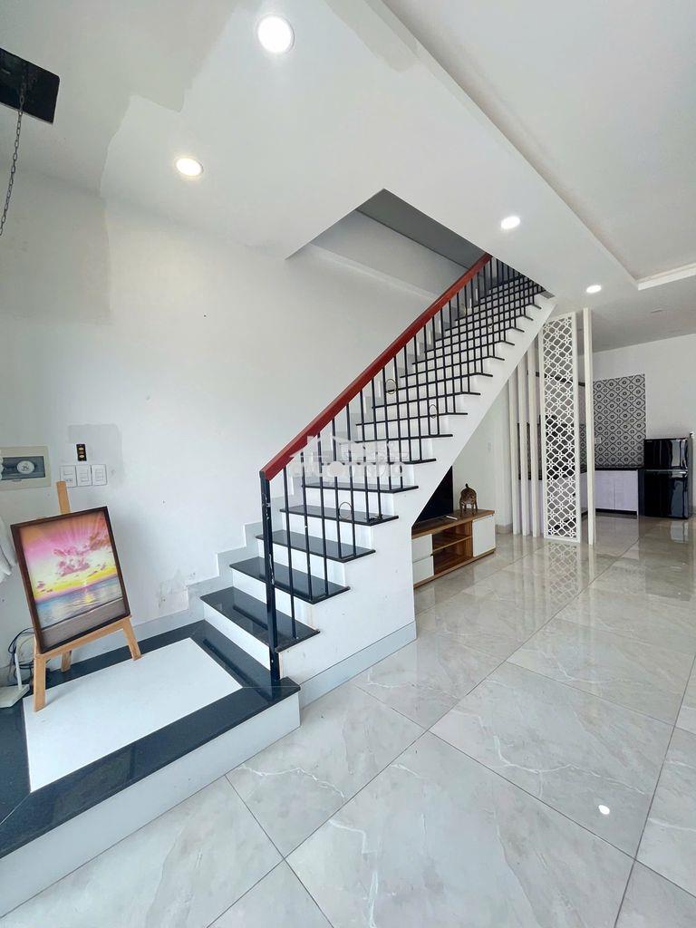 Cho thuê nhà đầy đủ nội thất tại oasis city  thới hòa  - bình dương - 2