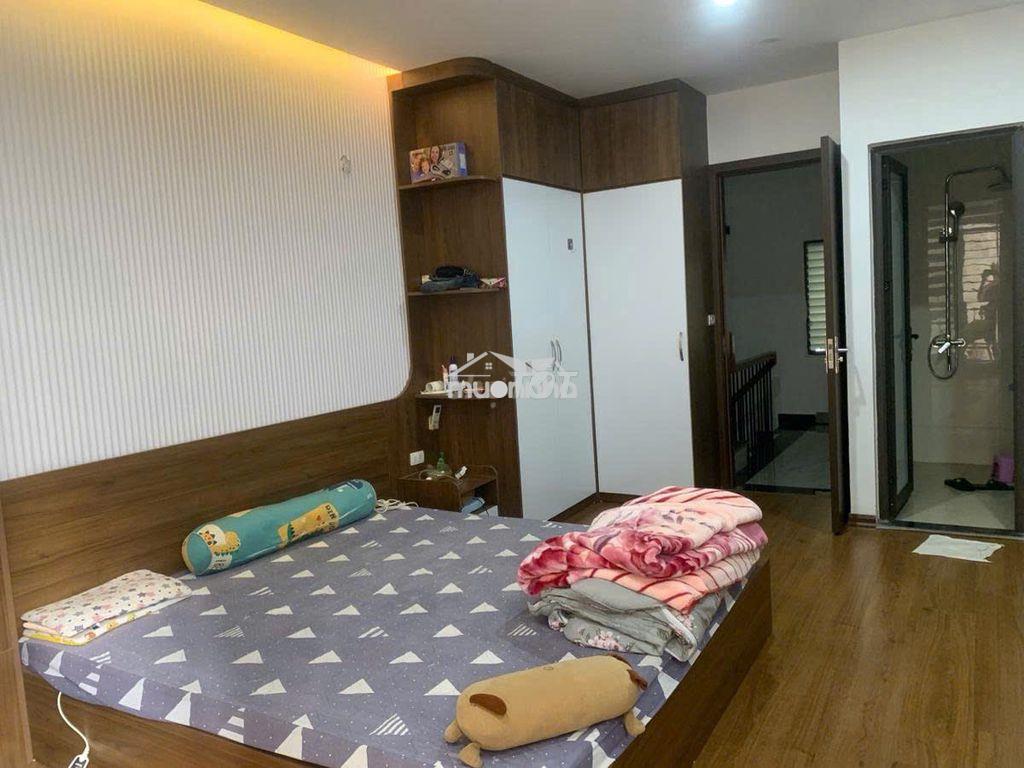 .Cho thuê vp phố đội cấn,ba đình,hà nội,dt 50m2,giá 8tr/tháng - 2