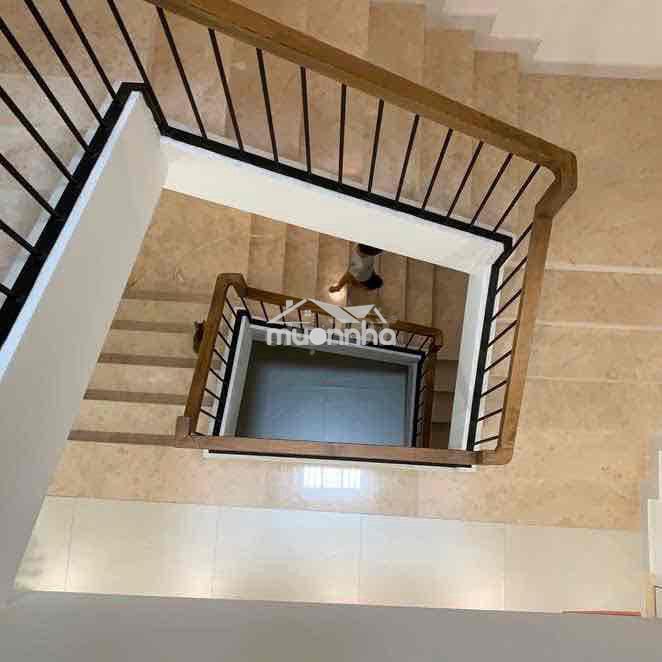 Cho thuê nguyên căn đặng văn ngữ - 350m2 - hẻm xe hơi - 2