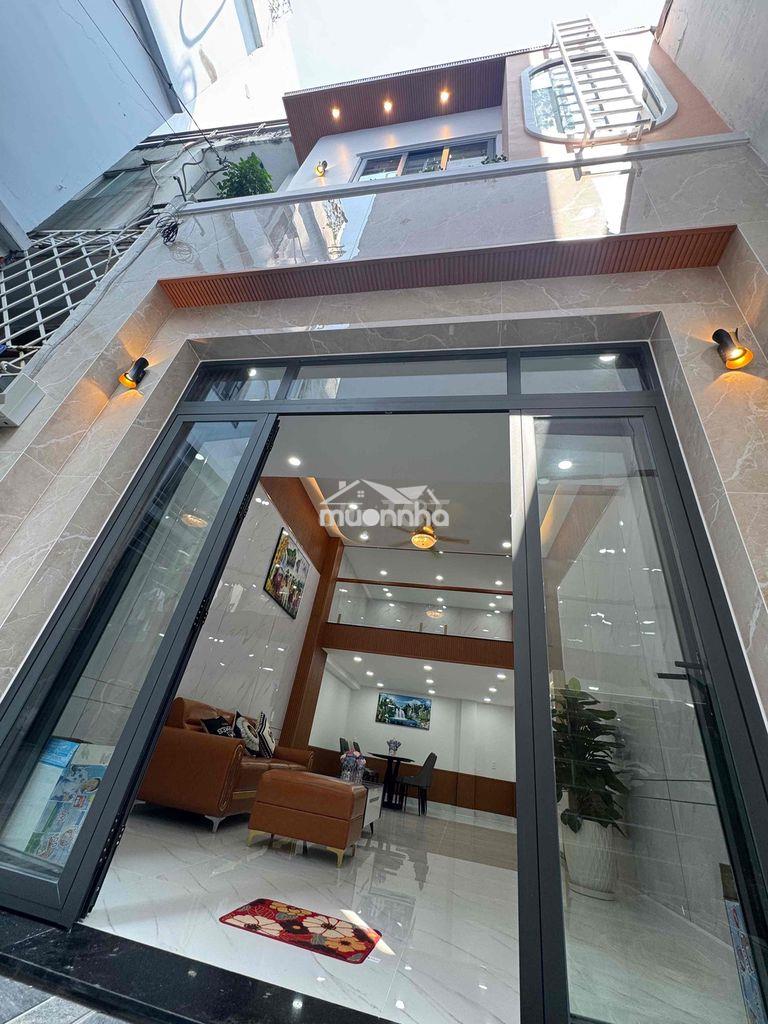 Hoa hồng 🌹1 %bán gấp nhà ngay trường học phan tây hồ .dt 52m2 gồm 3 pn