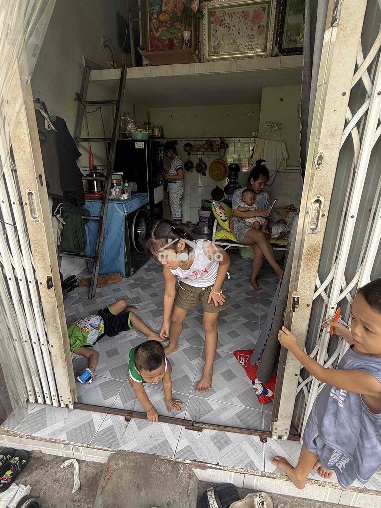 Cần bán gấp 11 phòng trọ mặt tiền đường xe hơi thông bình hòa 24 - 4