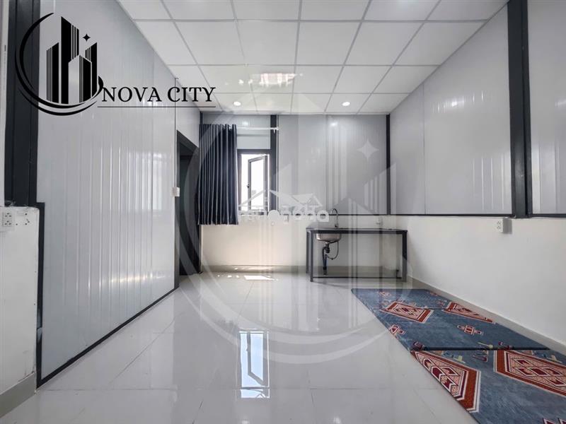 Cho thuê studio kdc 13e intresco sau lưng đh văn hiến - cửa sổ thoáng