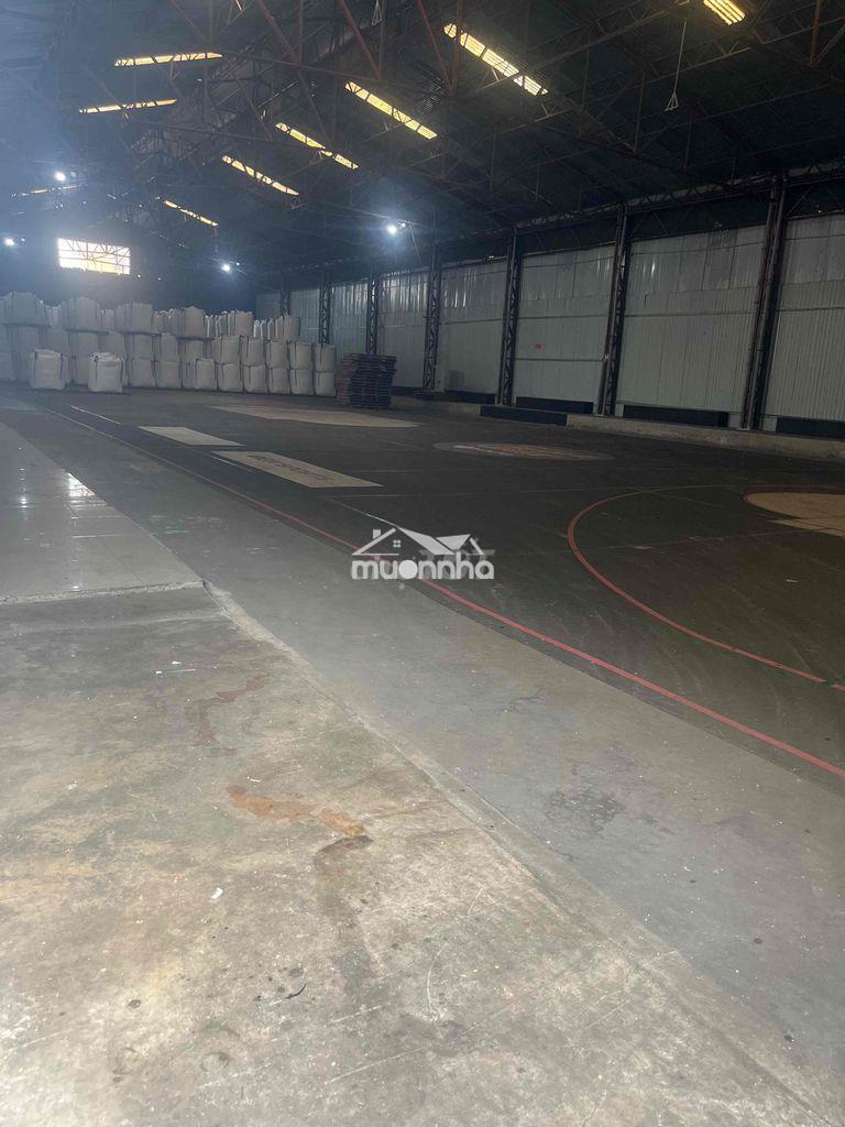 Cho thuê kho 1.290m² – trung tâm quận 8 - 2