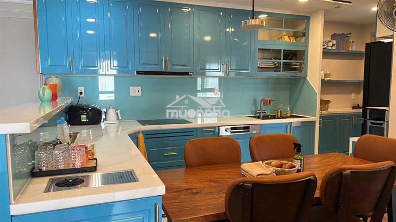 Bán căn hộ 3pn cosmo ( go nguyễn thị thập)