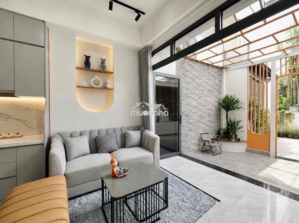 🌹Nhà sát quận 1- 2pn- 35m2 đất chỉ hơn 4 t.ỉ 💥hẻm to, có sân để xe to - 2